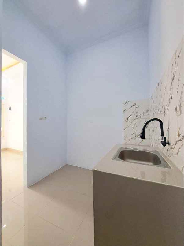 dijual rumah klender