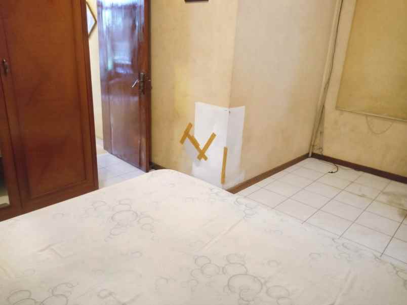 dijual rumah komplek batununggal indah