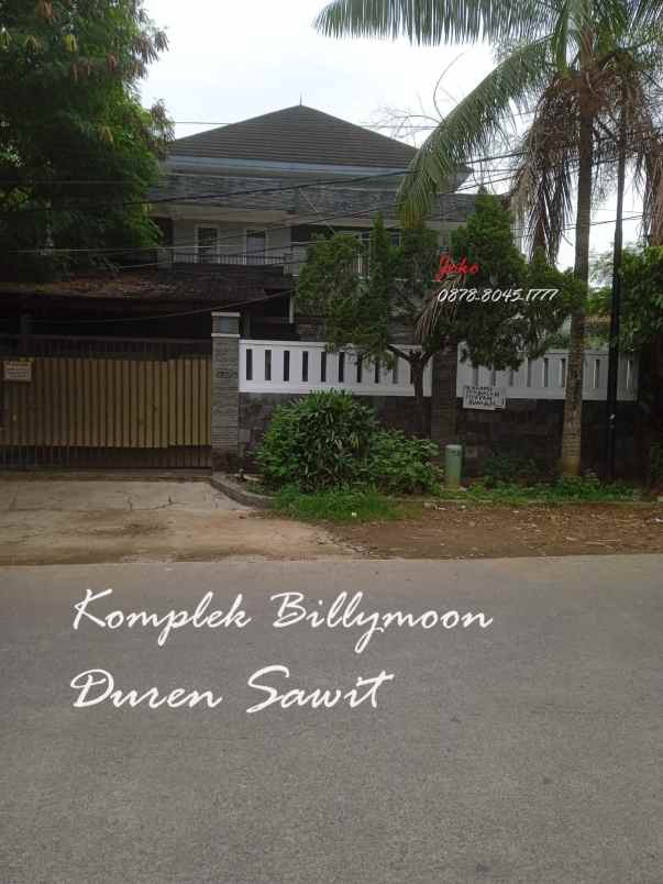 dijual rumah komplek billymoon