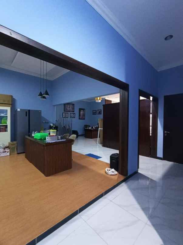 dijual rumah komplek deplu pondok aren