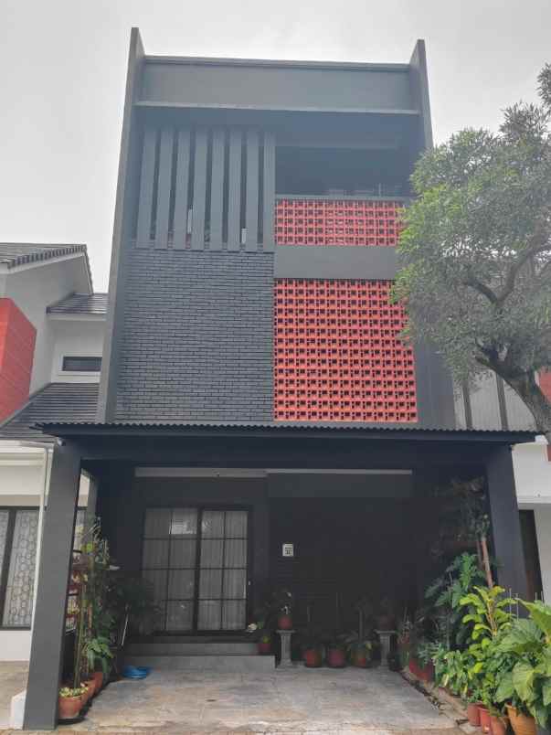 dijual rumah komplek graha raya bintaro