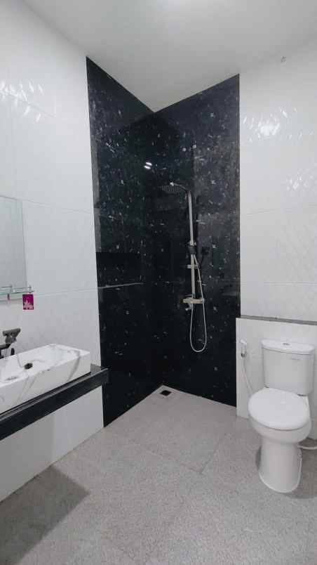 dijual rumah komplek nusa loka bsd