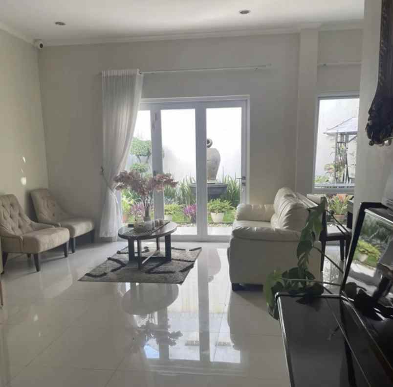 dijual rumah komplek pertamina jati jl