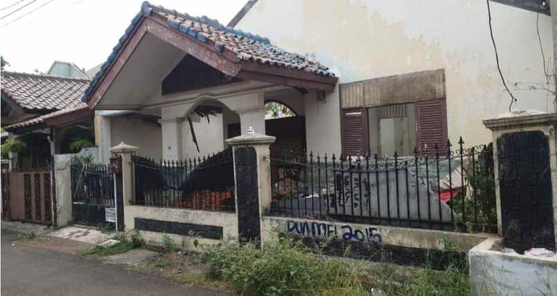 dijual rumah komplek pertamina kel