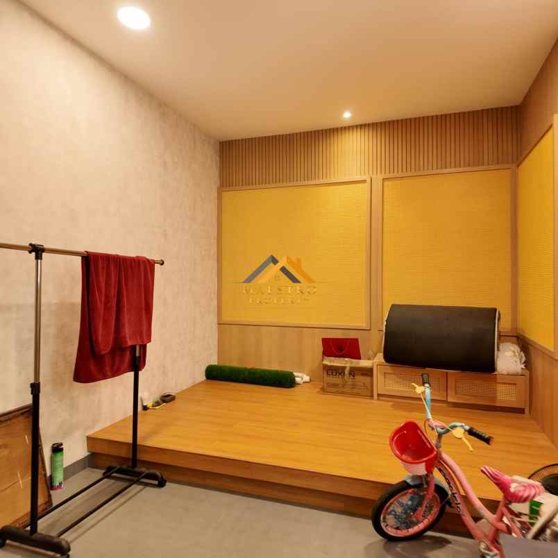 dijual rumah komplek rukun mas jl setia