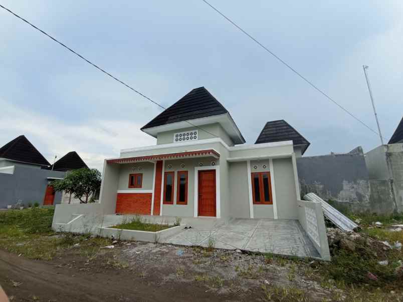 dijual rumah kongklangan prambanan klaten