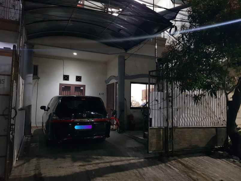 dijual rumah kost daerah kelapa gading