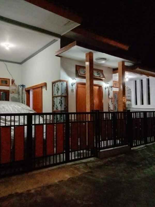 dijual rumah kota batu