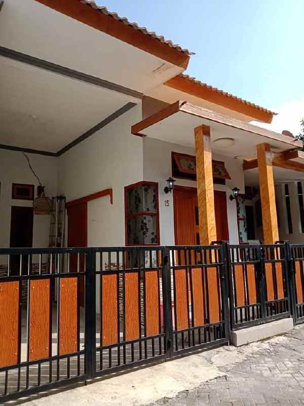 dijual rumah kota batu