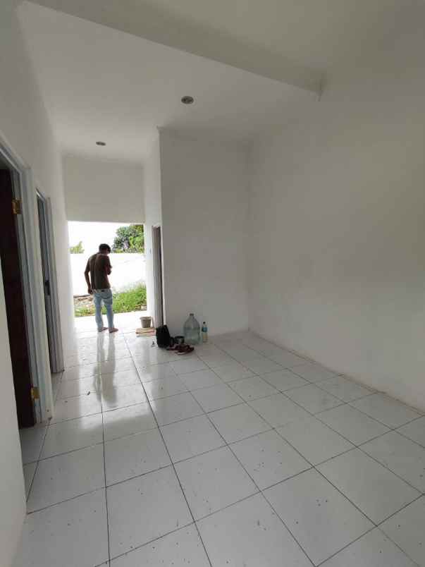 dijual rumah kota batu