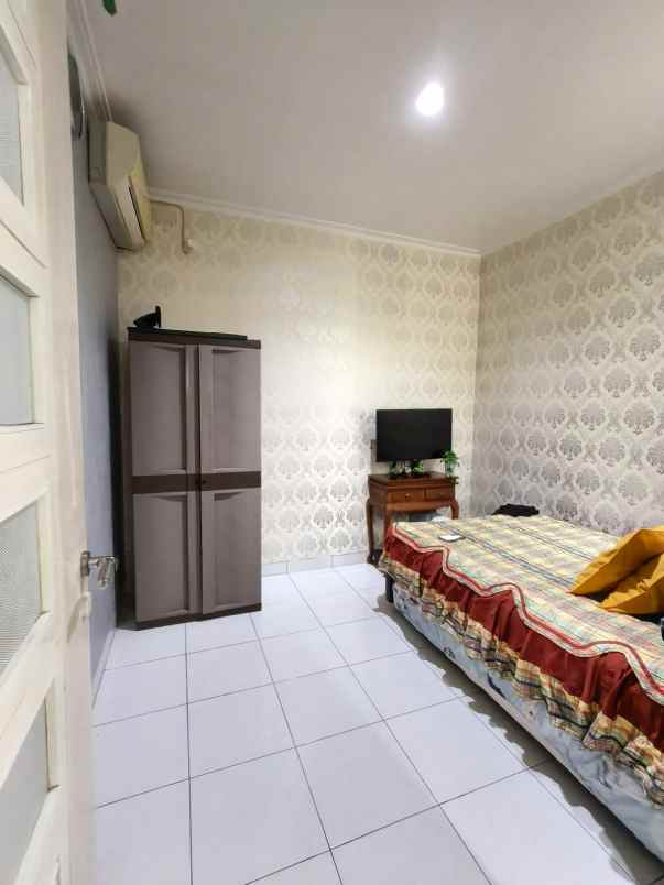 dijual rumah kota wisata cibubur