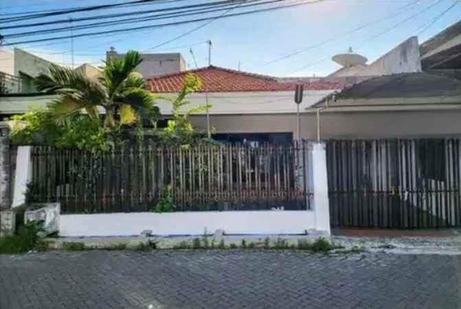 dijual rumah lebak indah