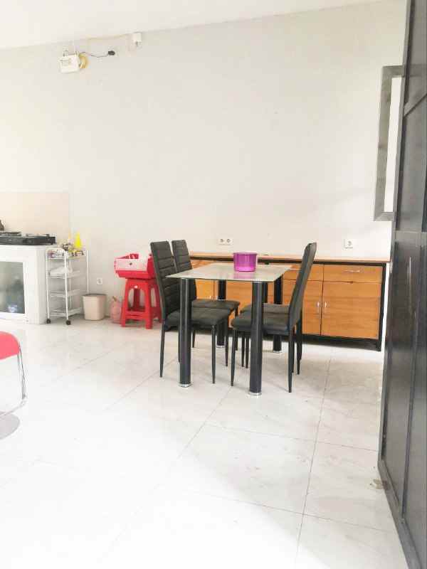 dijual rumah lebak jaya