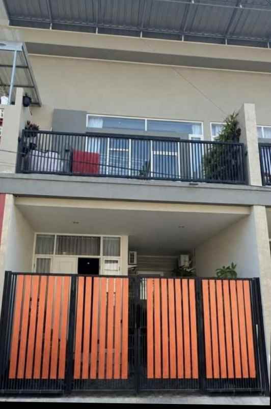 dijual rumah lebak jaya