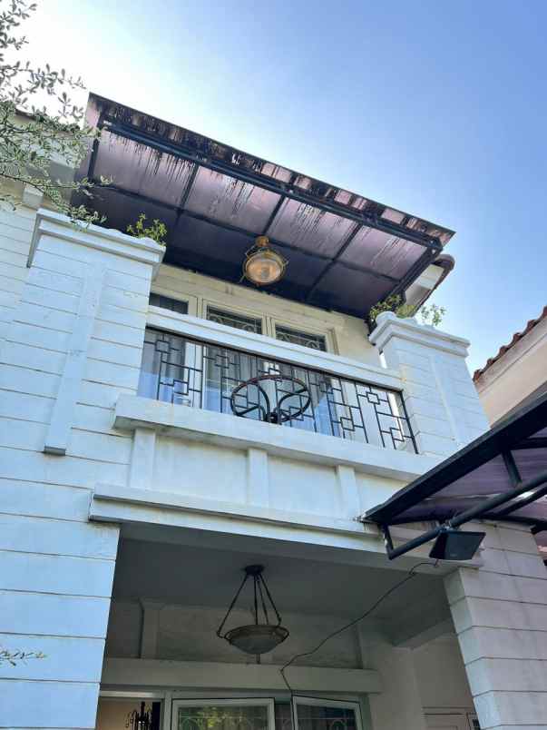 dijual rumah legenda wisata cibubur