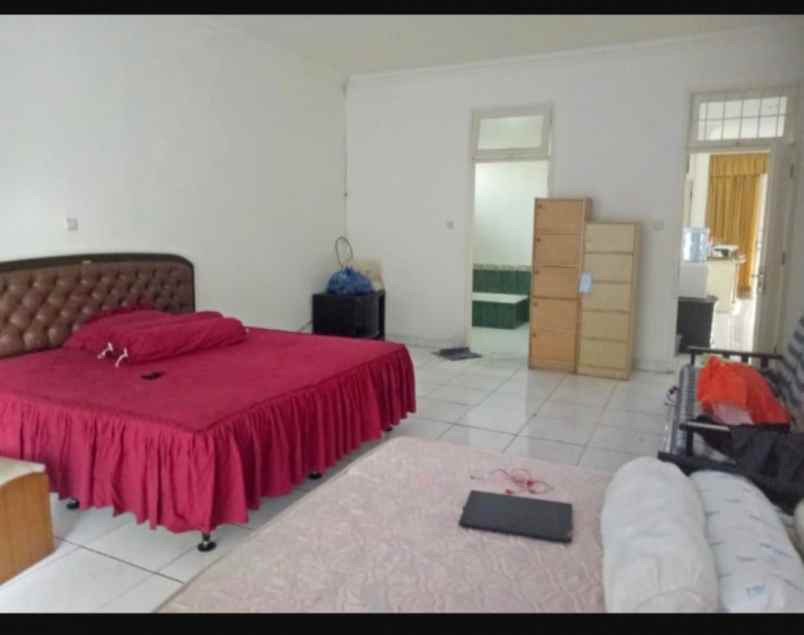 dijual rumah lembang