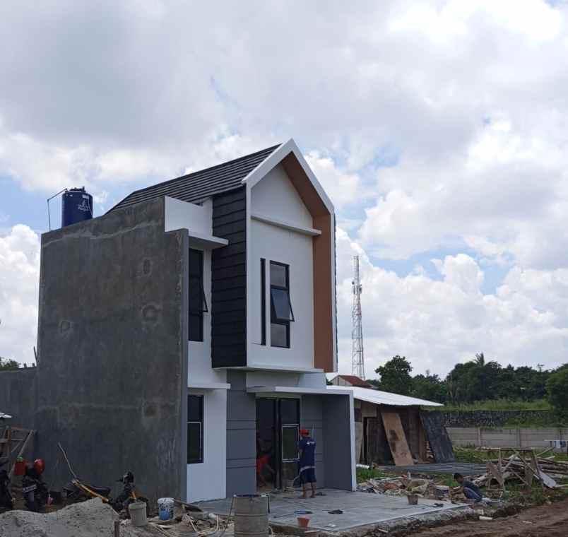 dijual rumah lokasi hanya beberapa