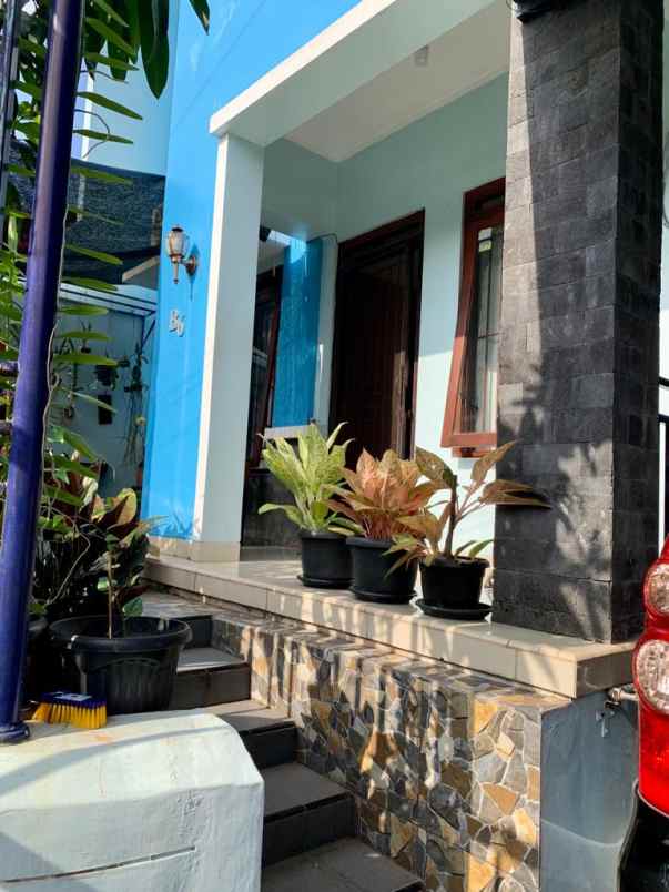 dijual rumah lokasi perum harmoni alam