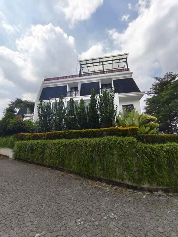 dijual rumah maja residence joglo