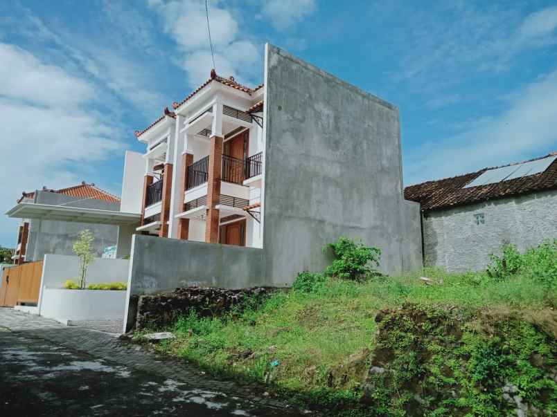 dijual rumah mantrijeron umbulharjo