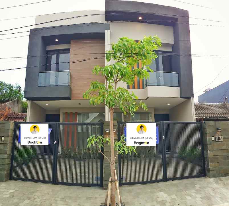 dijual rumah manyar jaya