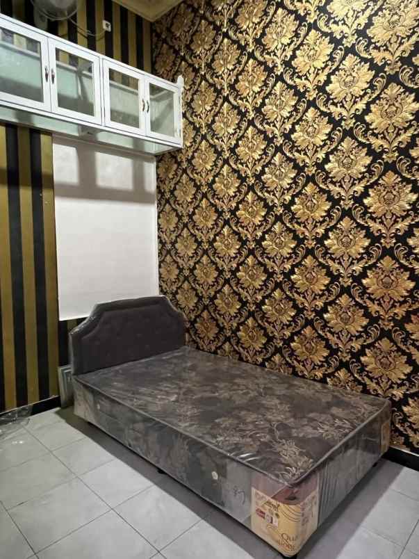 dijual rumah medokan