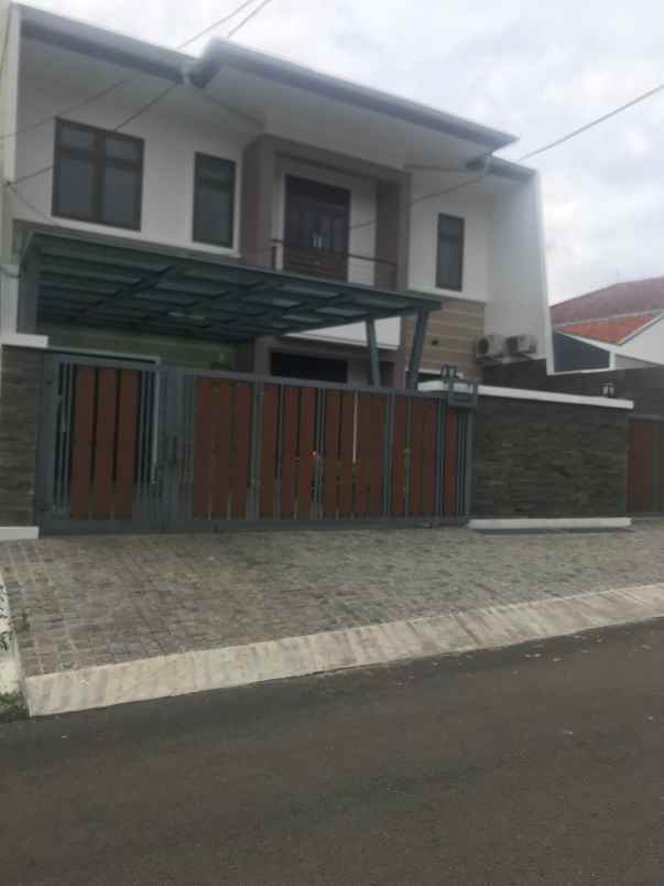 dijual rumah mendawai