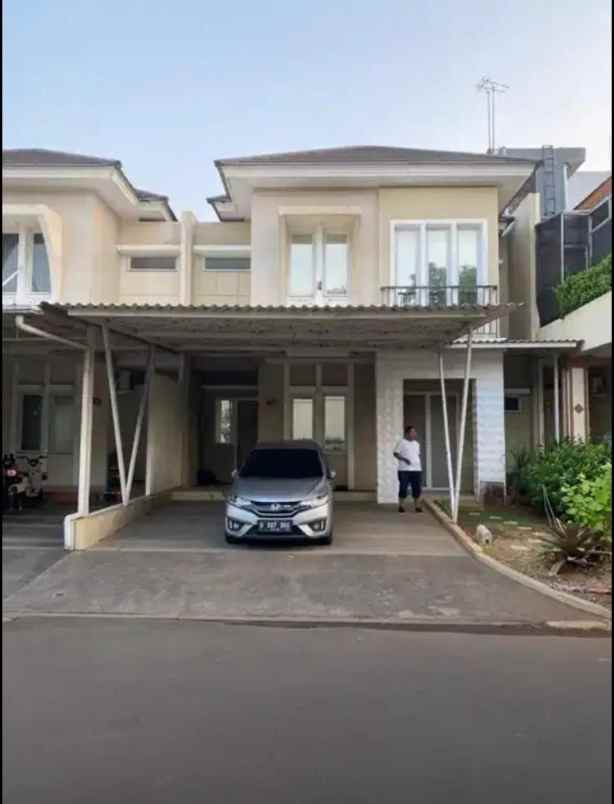 dijual rumah mewah di grand wisata bekasi