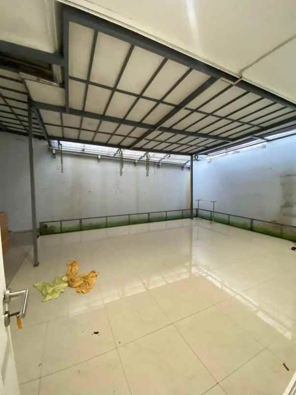 dijual rumah mewah di grand wisata bekasi