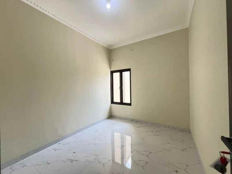 dijual rumah minimalis siap huni di bekasi timur