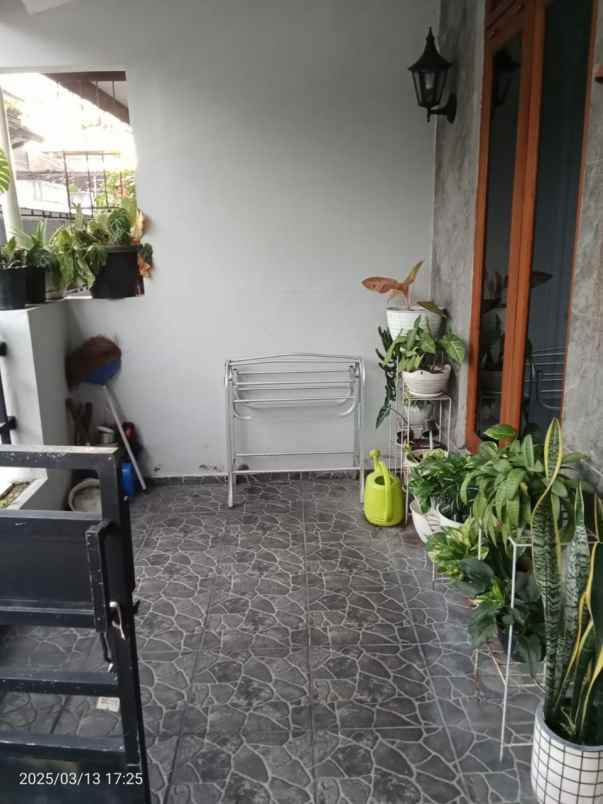 dijual rumah minomartani