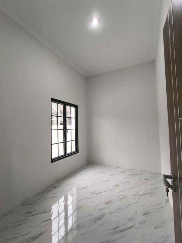 dijual rumah modern kualitas dan lokasi ok