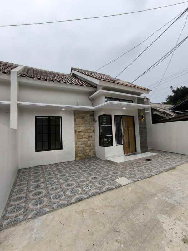 dijual rumah modern kualitas dan lokasi ok