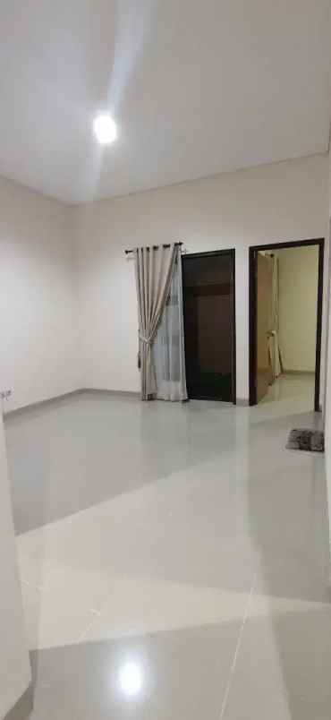 dijual rumah mungil di bintaro terrace dalam cluster