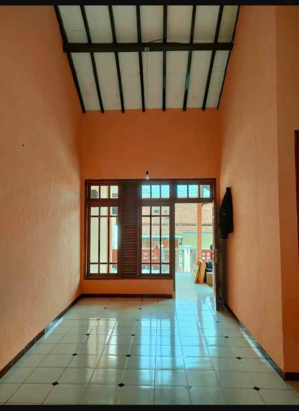 dijual rumah nyaman luas di padasuka bandung