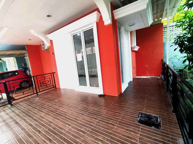 dijual rumah omaha village gading serpong