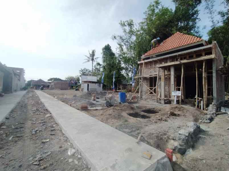 dijual rumah pakahan jogonalan klaten