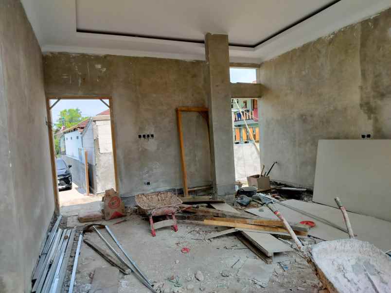 dijual rumah palgading sinduharjo