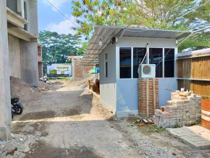 dijual rumah palgading sinduharjo