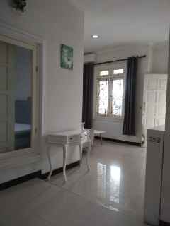 dijual rumah palm spring regency