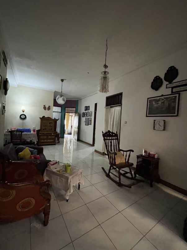 dijual rumah pamulang timur