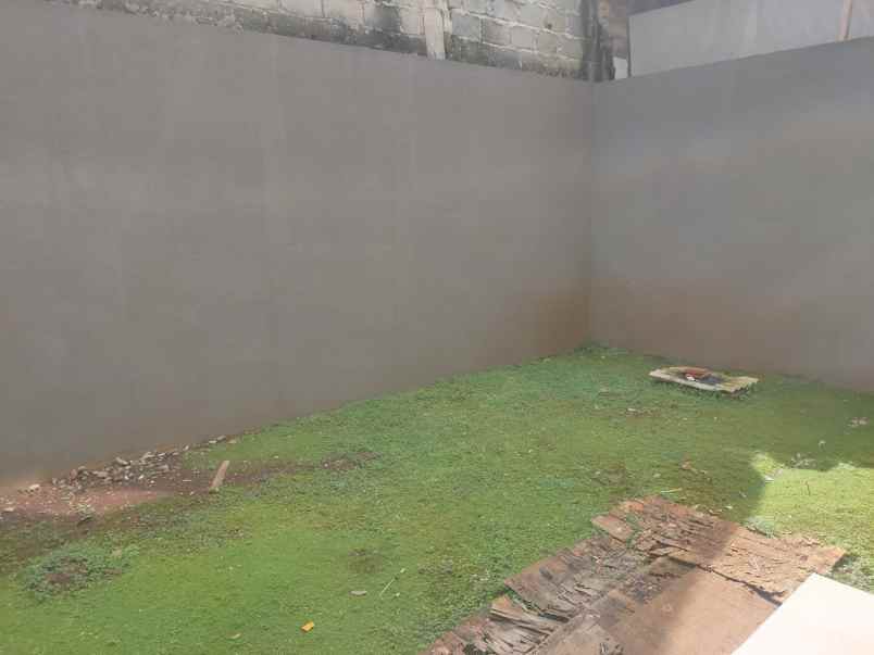 dijual rumah pancoran mas