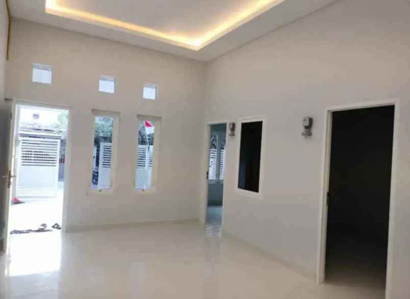 dijual rumah pandugo rungkut surabaya