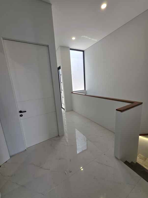 dijual rumah pandugo timur surabaya