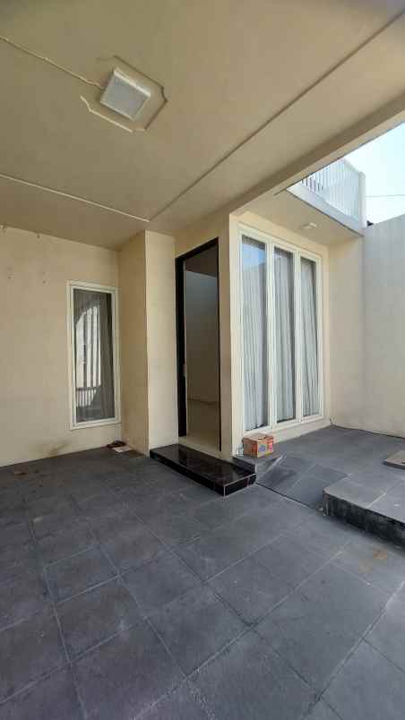 dijual rumah pantai mentari bulak
