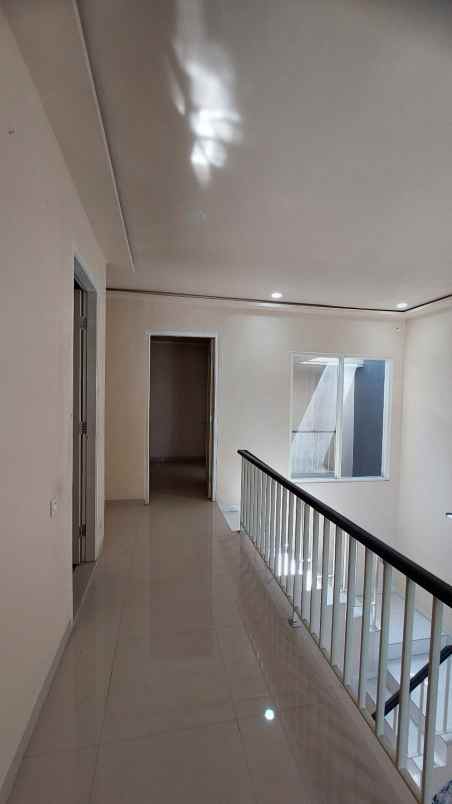 dijual rumah pantai mentari bulak