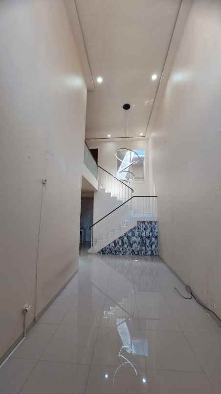 dijual rumah pantai mentari bulak