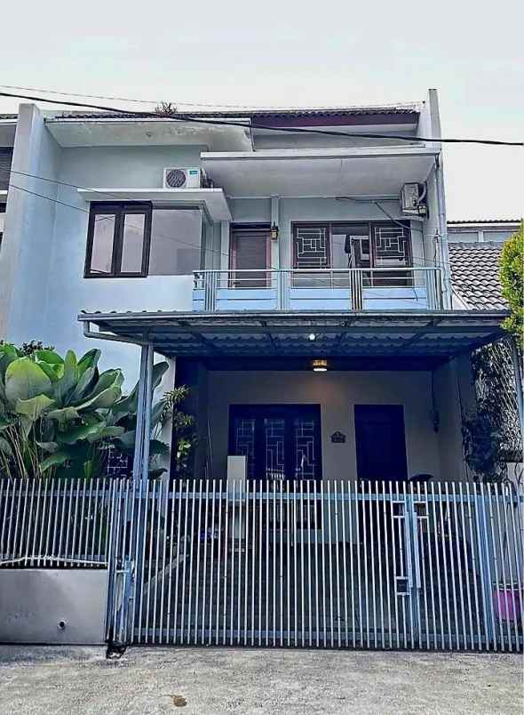 dijual rumah parakan saat