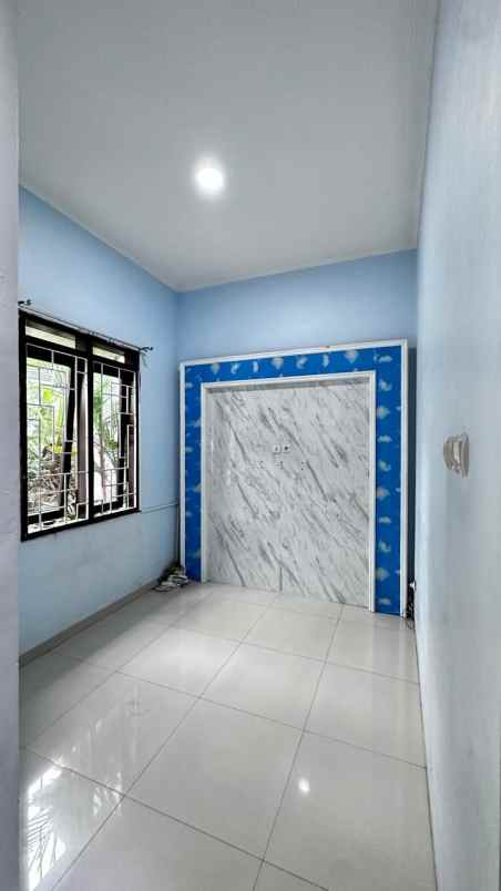dijual rumah parakan saat