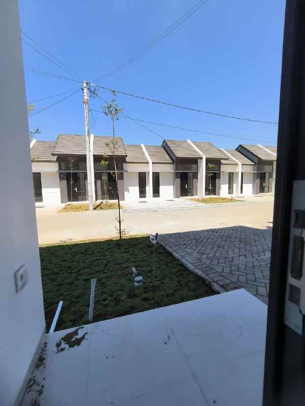 dijual rumah park sunrise wonorejo
